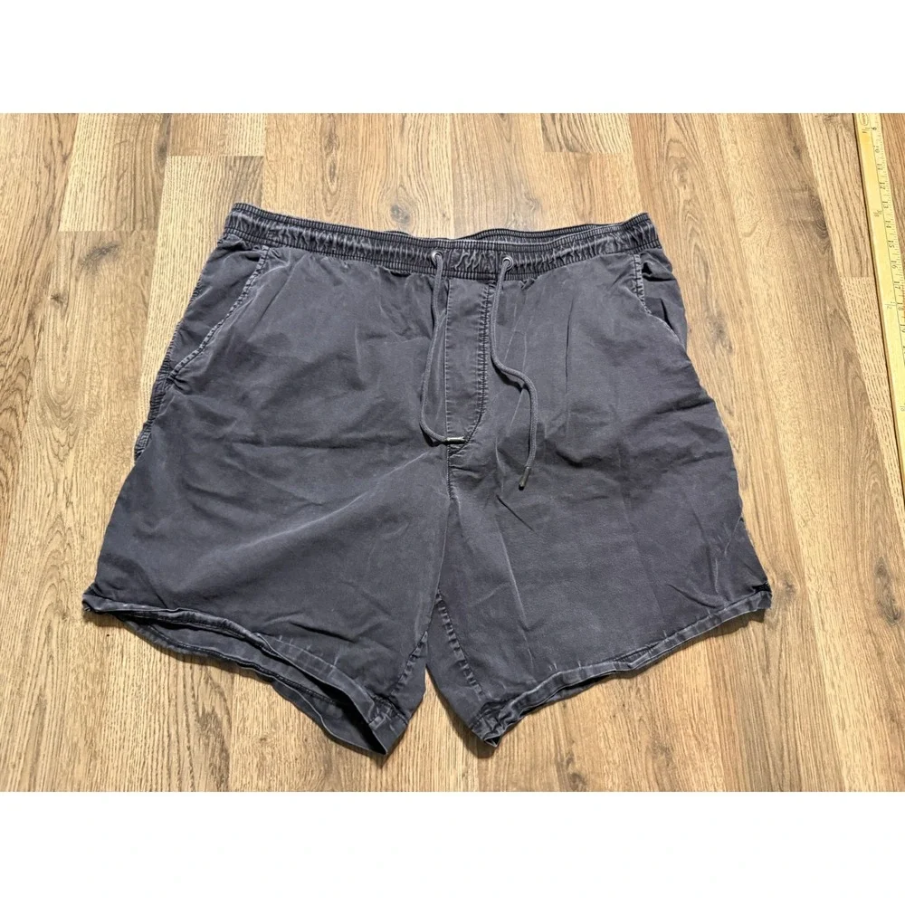 American Eagle Shorts Mens Large Gray Adult Drawstring Casual Excellent